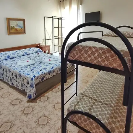 Confy Appartement Pompéi